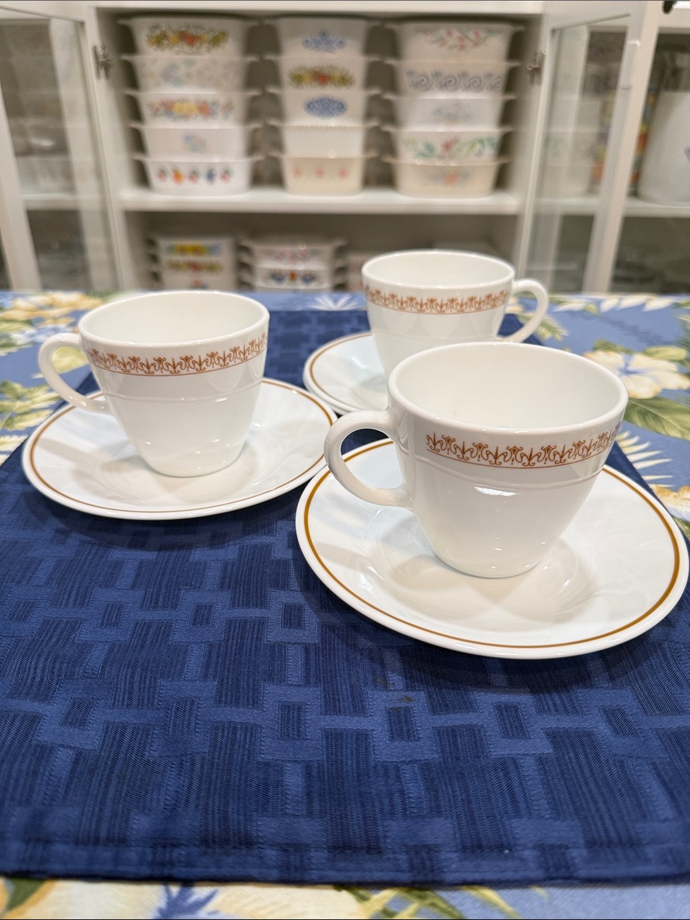 Set of 3 Corning Pyroceram Bordeaux Coffee Cups and Saucers
3'' tall